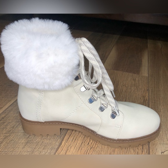Esprit Lace Up Faux Fur Collar Suede Off White Boots Size 8.5 - Picture 6 of 11